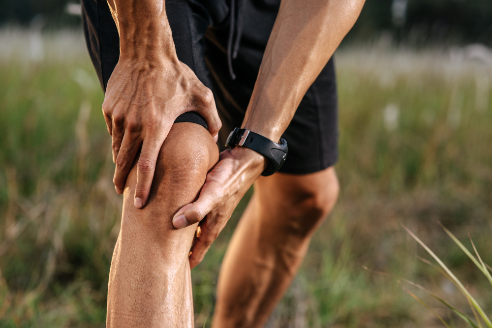 Stop This Morning Habit – It Damages Your Knees